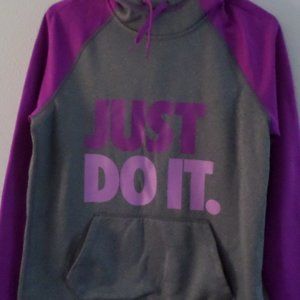 Women's Nike Therma-Fit Hoodie Size S